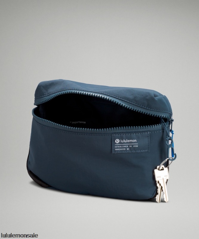 Lululemon Damen DELULU285 | Klare Linien Gürteltasche Iron Blue